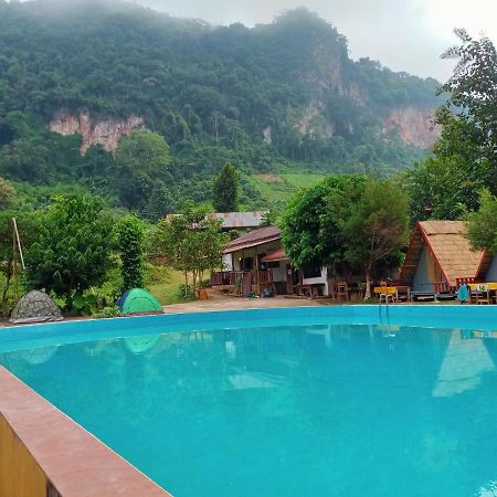 Готель Nongkhiaw Campingsite Swimming Pool Ban Phathok Екстер'єр фото