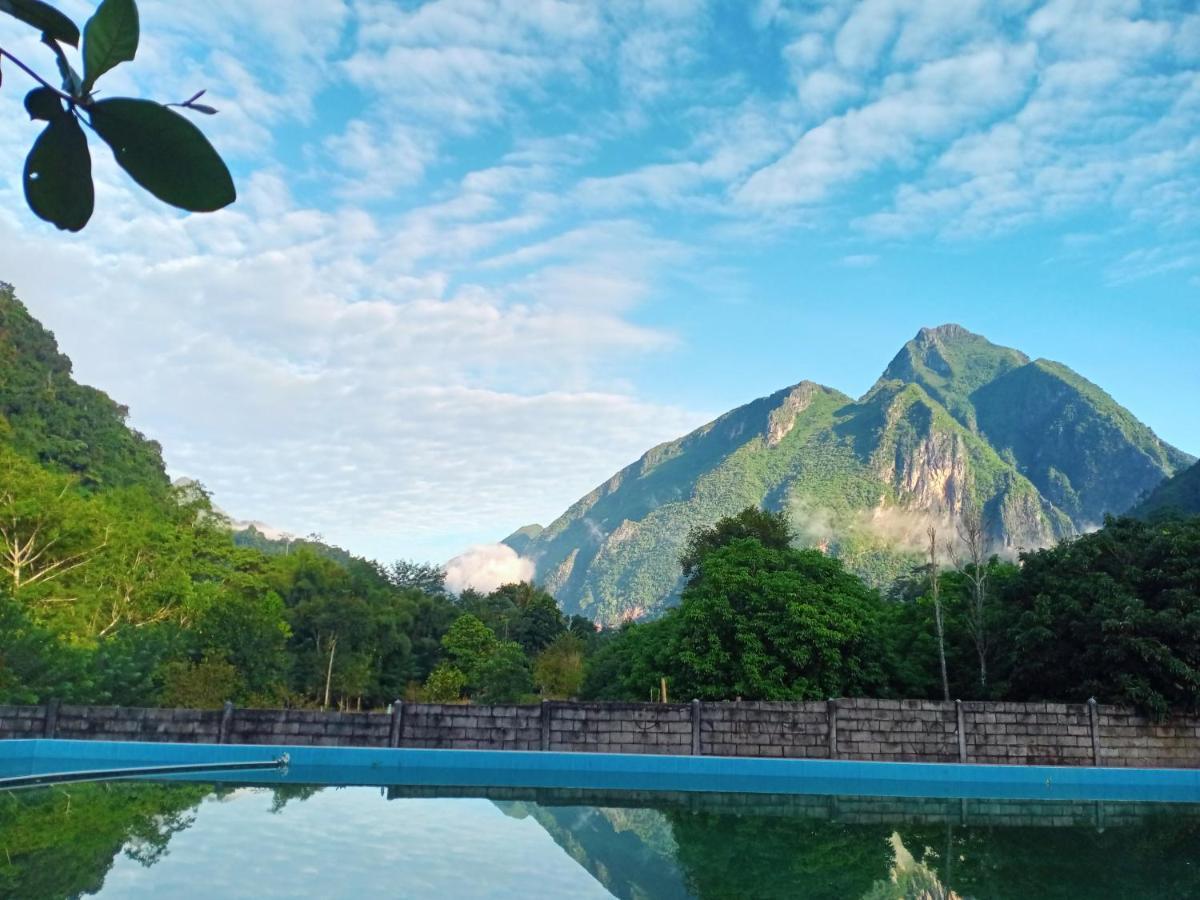 Готель Nongkhiaw Campingsite Swimming Pool Ban Phathok Екстер'єр фото