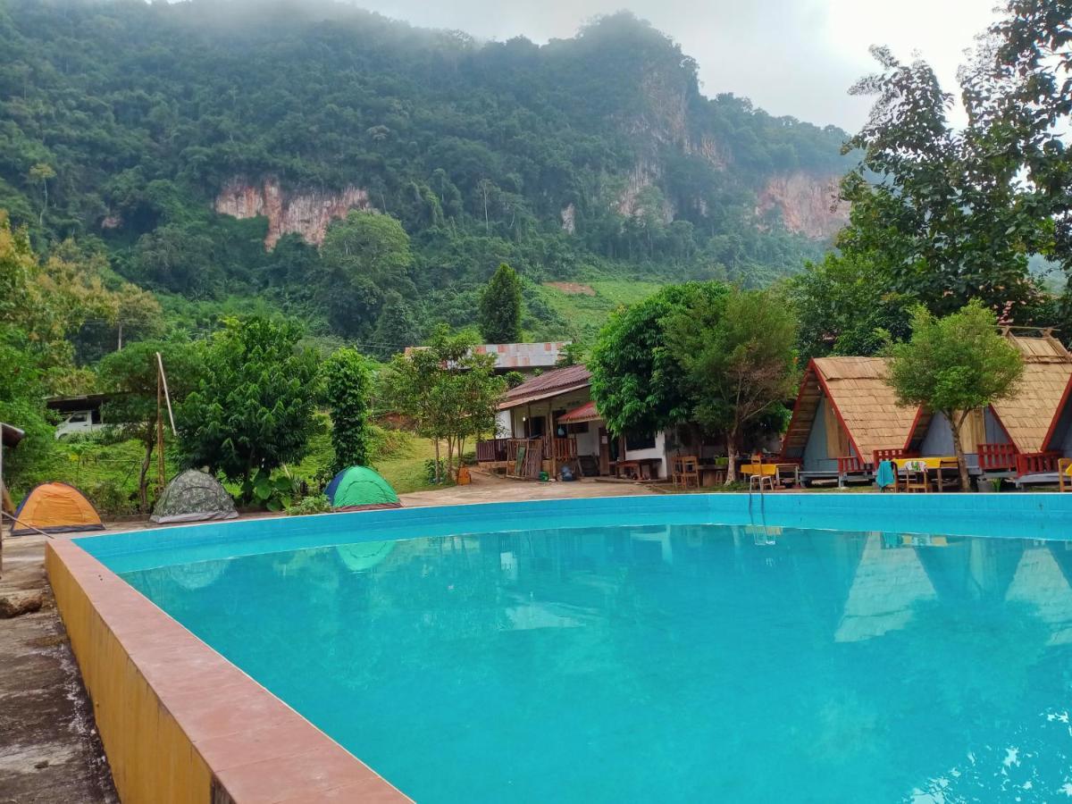 Готель Nongkhiaw Campingsite Swimming Pool Ban Phathok Екстер'єр фото